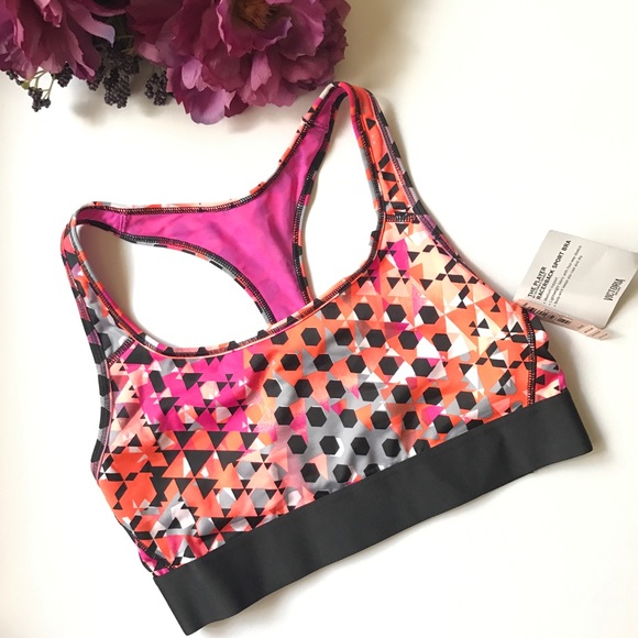 The player/ Victoria's Secret racerback sports bra - Picture 2 of 8